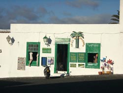 Grün und weiß - die Farben der Insel Lanzarote - Teguise - Lanzarote