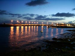 Hafen von Playa Blanca am Abend - Lanzarote